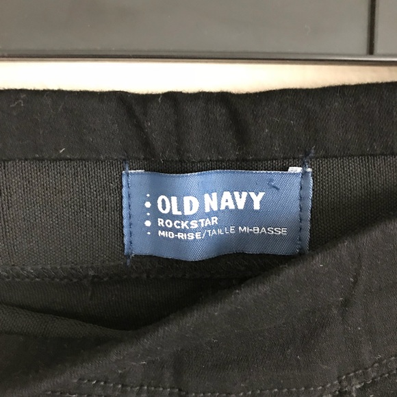 EUC Old Navy black rockstar mid-rise legging - 10L - Picture 3 of 5